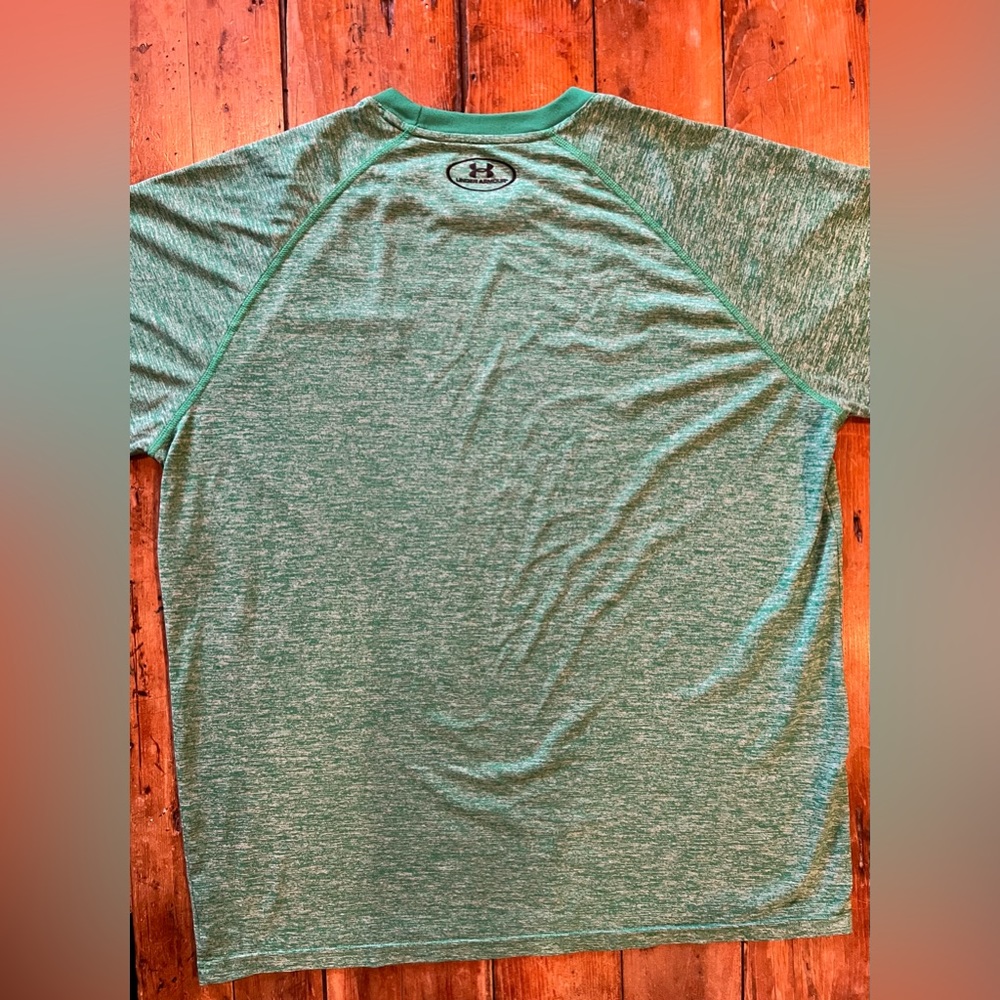 Under Armour, Heat Gear, Loose Fit, Green, Long Sleeve Mens Large. Athletic Wear - Picture 2 of 3
